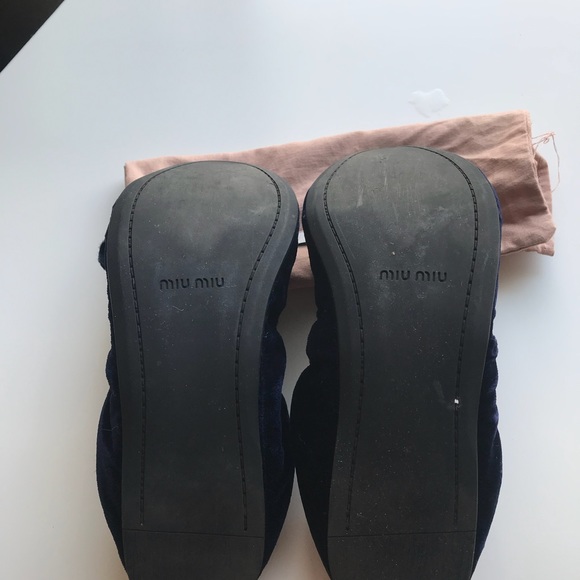 Miu Miu Deep Blue Velvet Flats - Picture 5 of 5